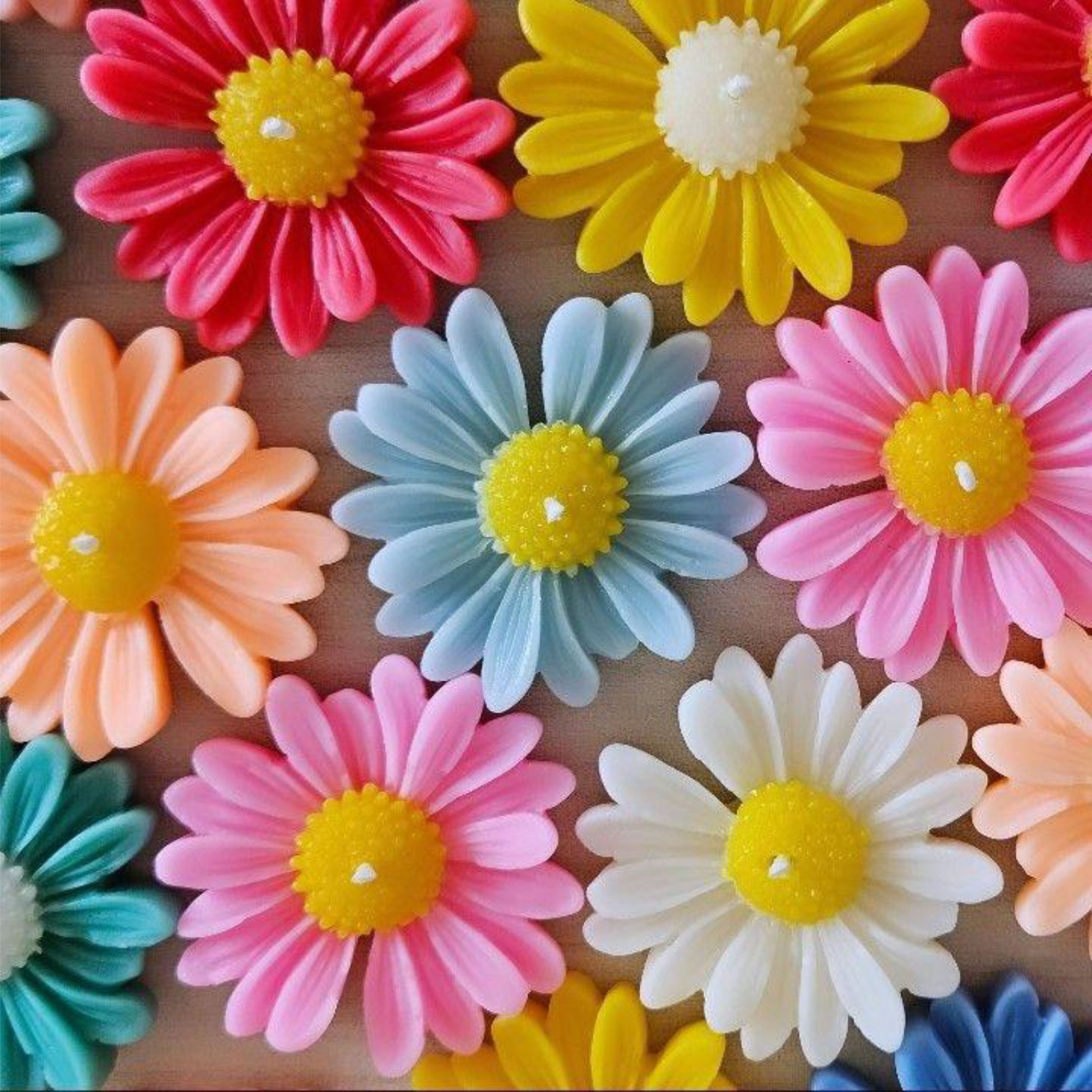 شمع مدل گل بابونه(مارگاریت)